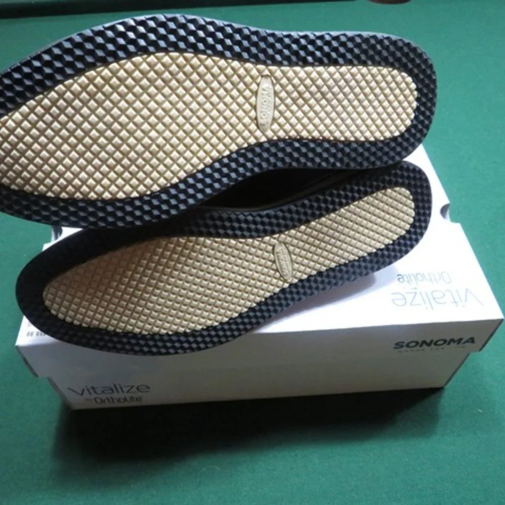 CASUAL SHOES - Picture 6 of 6